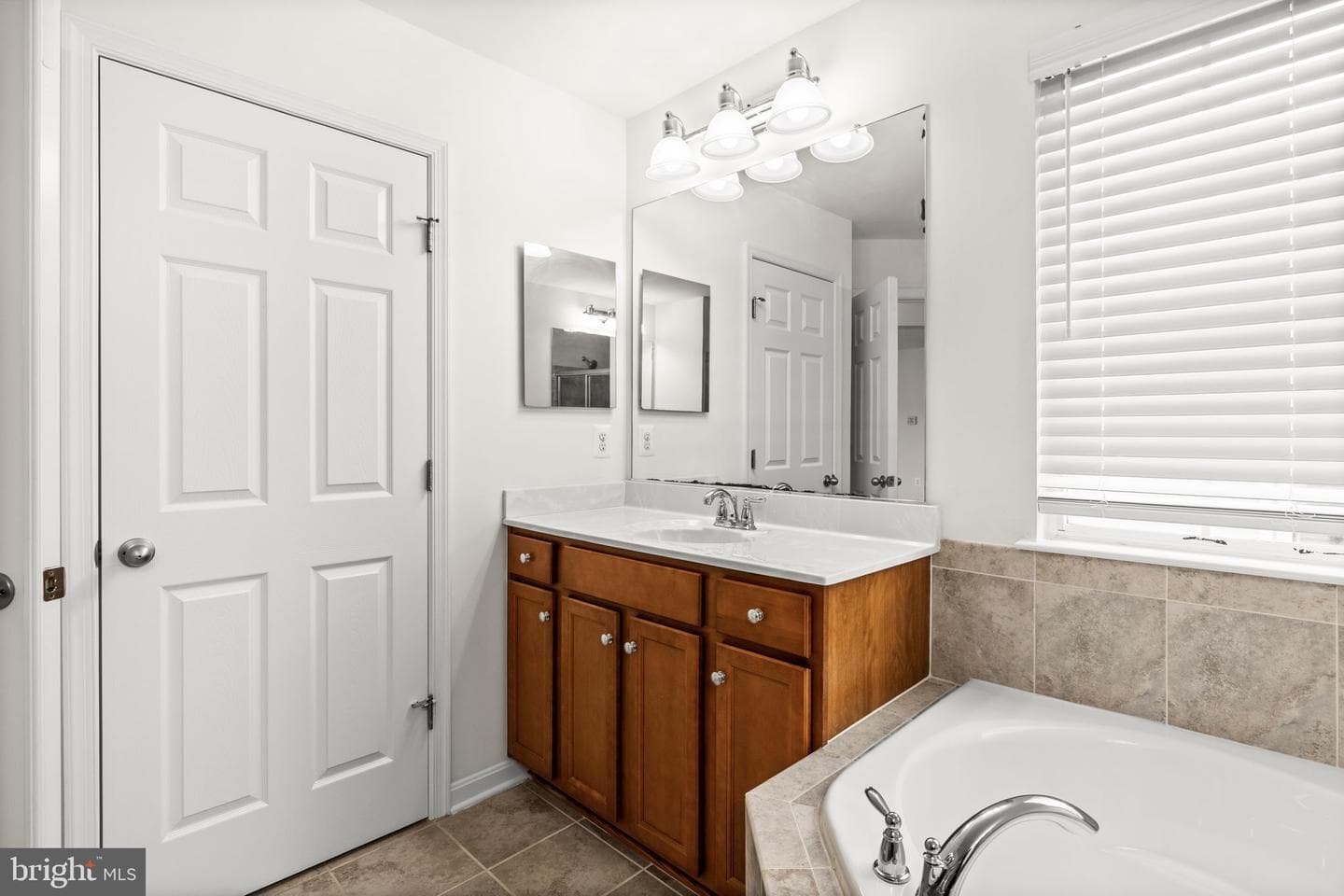 22 Cornerstone Drive photo 48