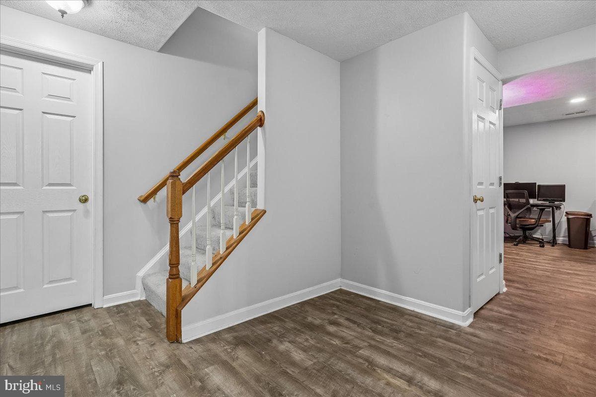 10 Oxen Court photo 46