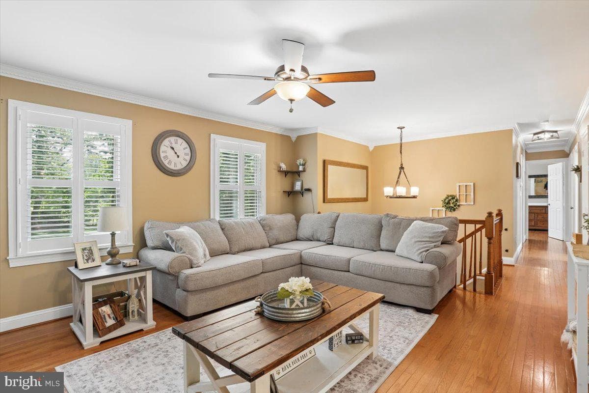 9 Clover Hill Drive photo 18