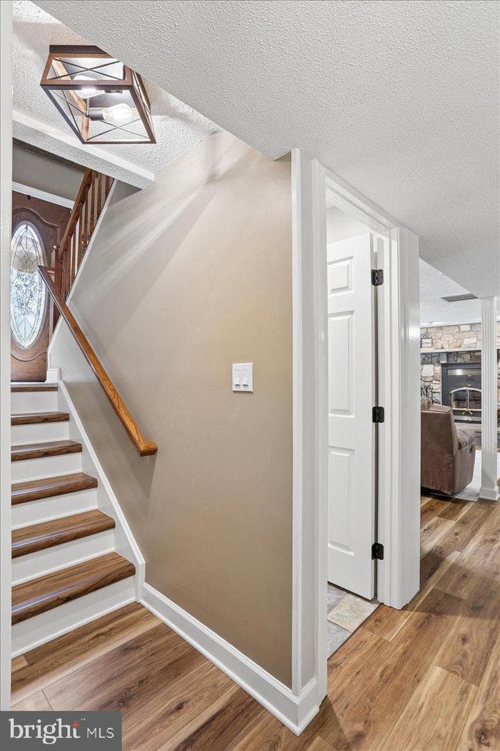 9 Clover Hill Drive photo 29