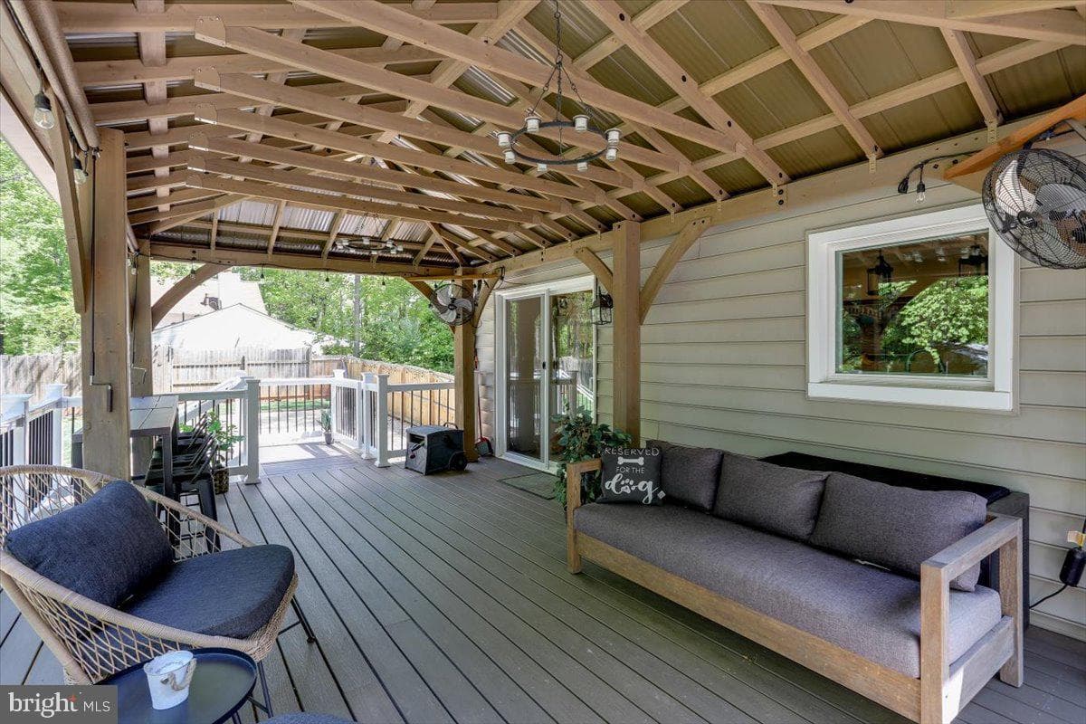 9 Clover Hill Drive photo 46