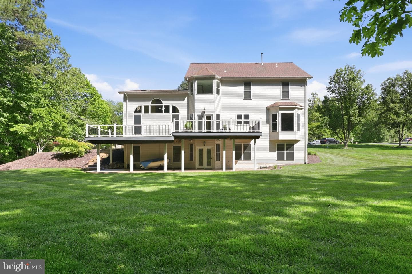 56 Monument Drive photo 43