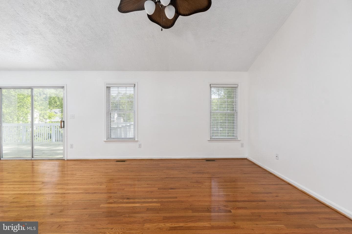 9 Yucca Drive photo 14