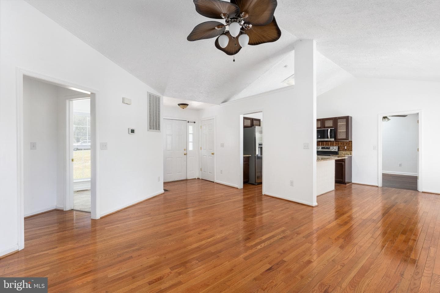 9 Yucca Drive photo 22
