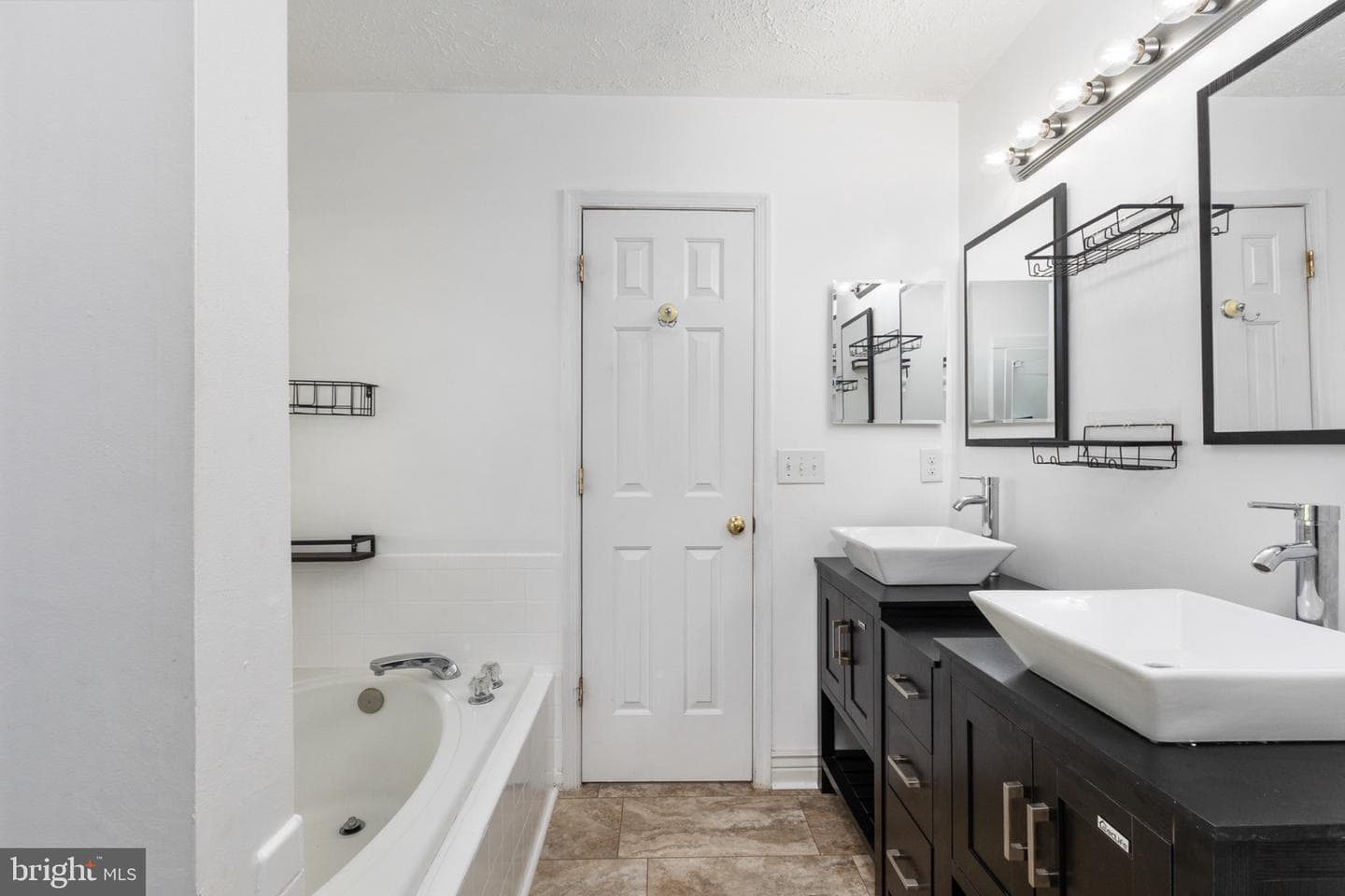 9 Yucca Drive photo 34