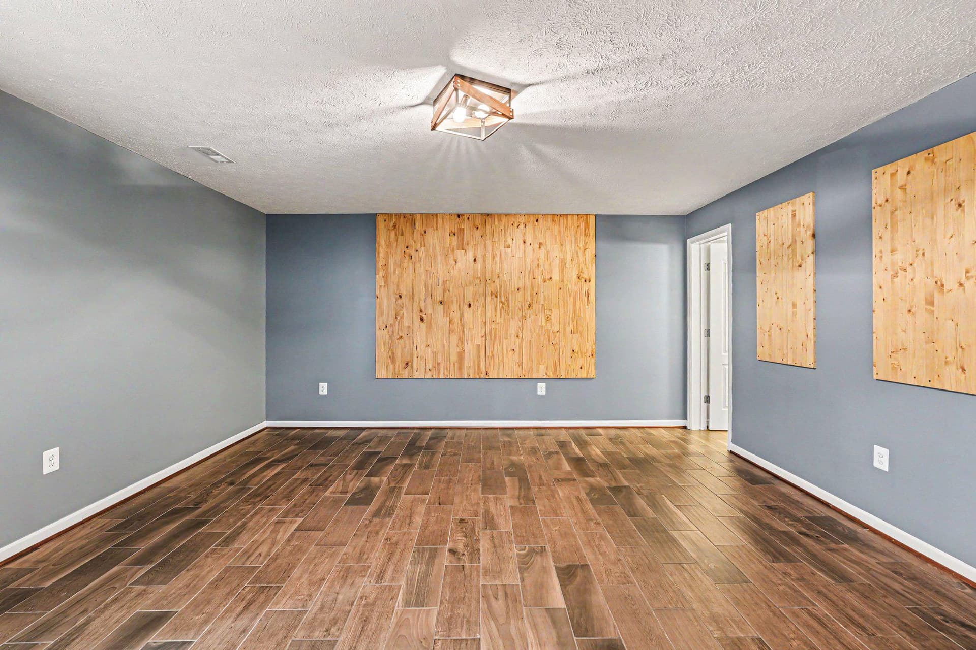 1095 Timber Mill Lane photo 32