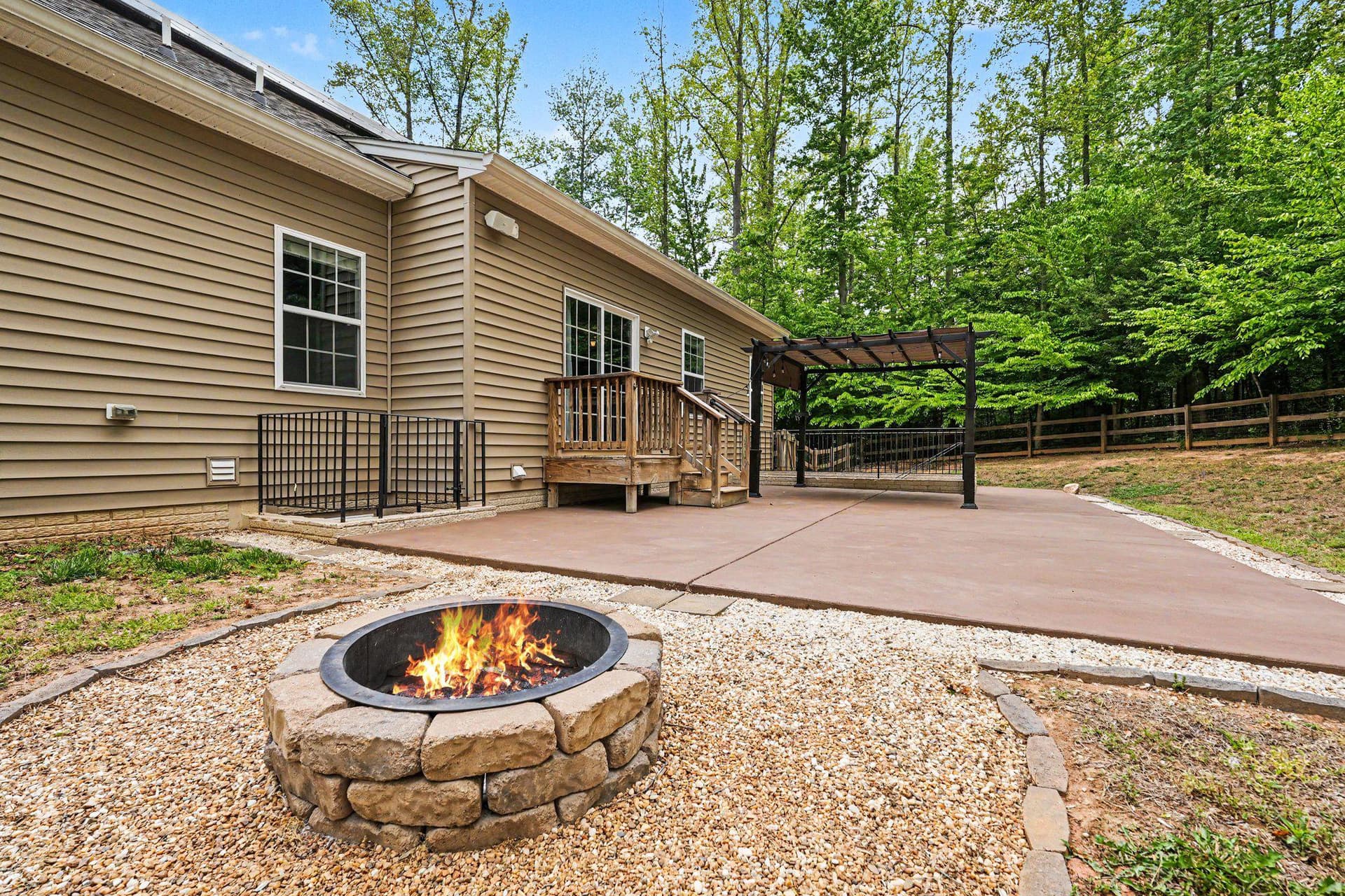 1095 Timber Mill Lane photo 40