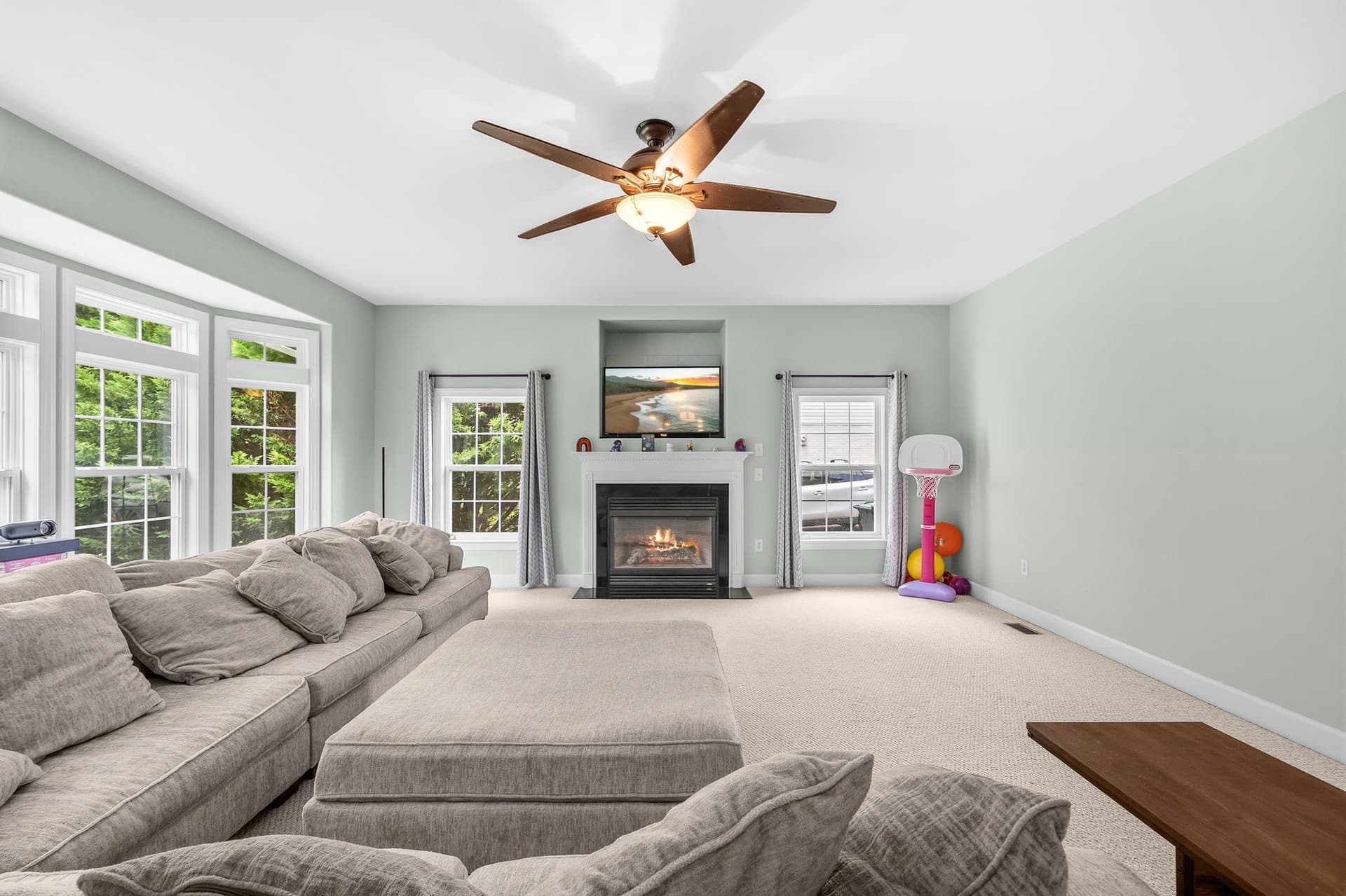 6 Towering Oaks Drive photo 17