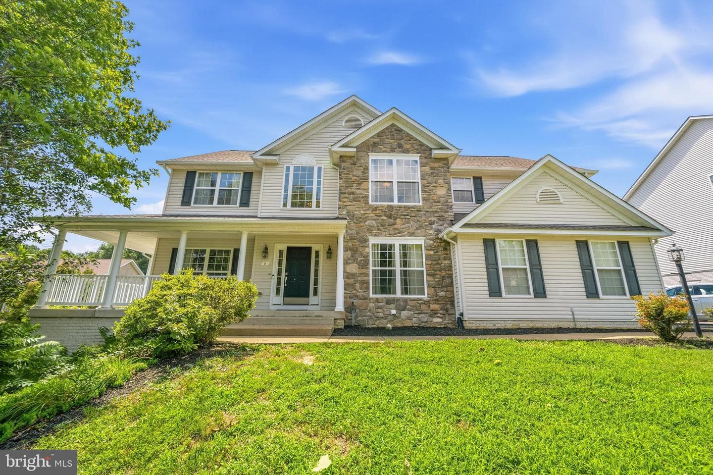 6 Towering Oaks Drive photo 4