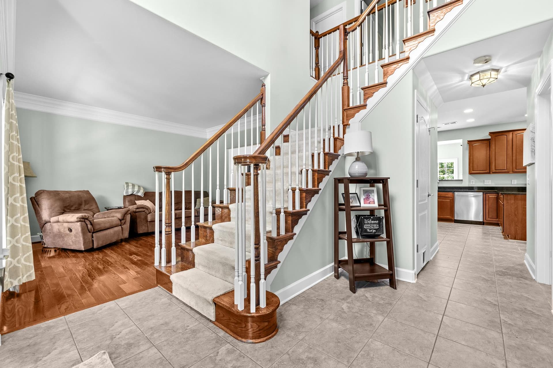 6 Towering Oaks Drive photo 8