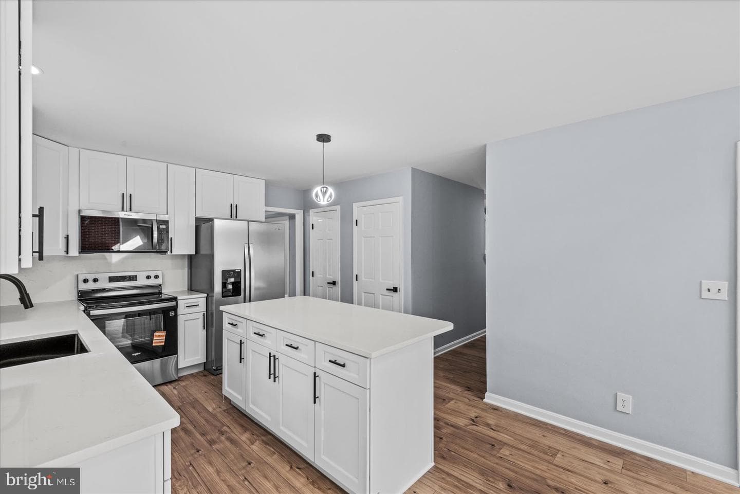 32 Kelly Way photo 14