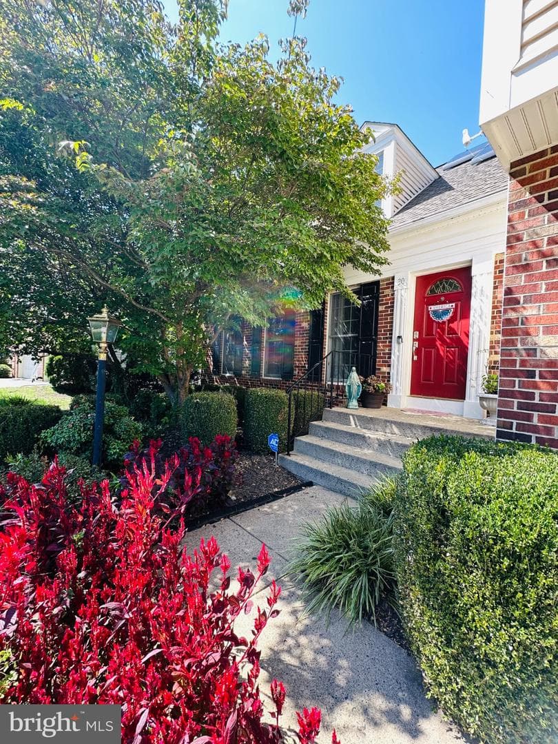 30 Bridgeport Circle photo 52