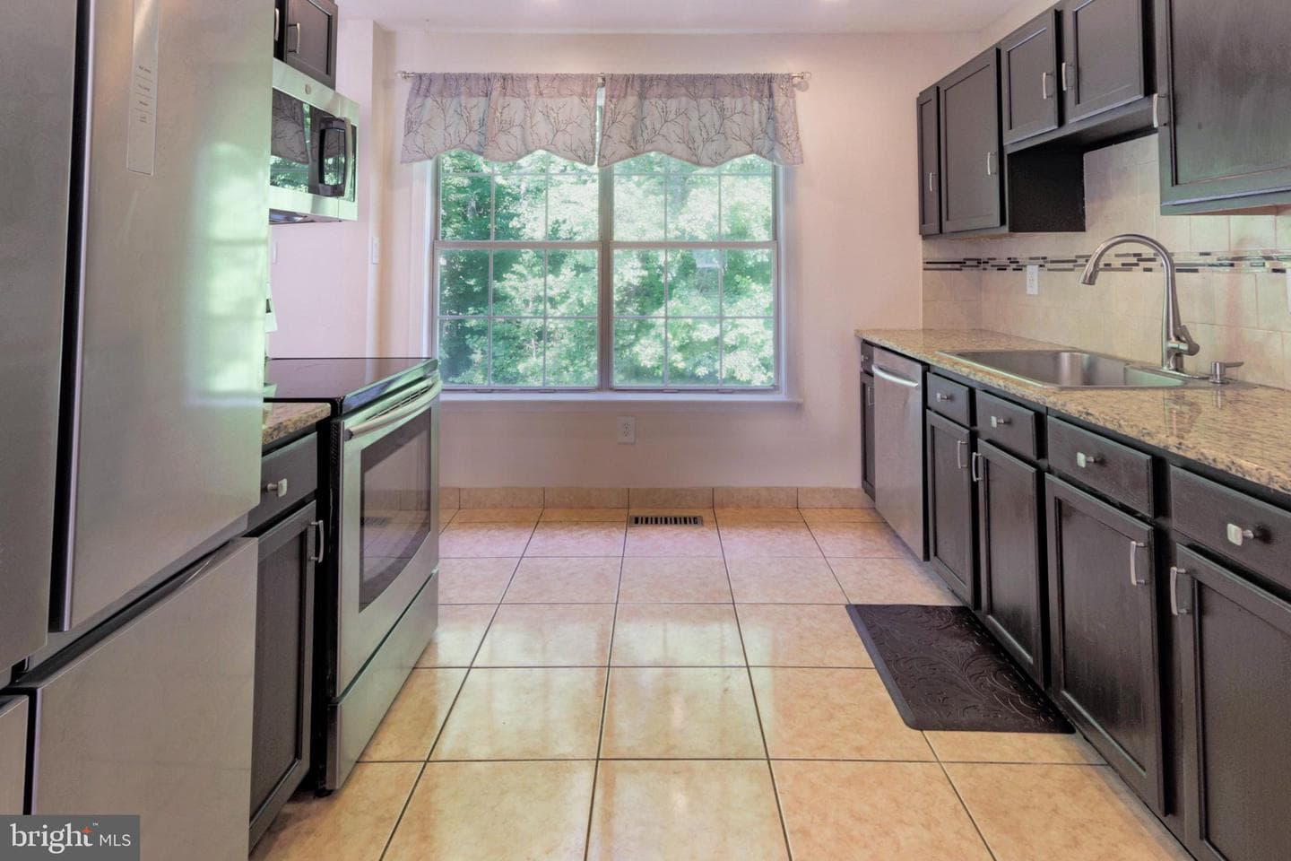 47 Clark Lane photo 13