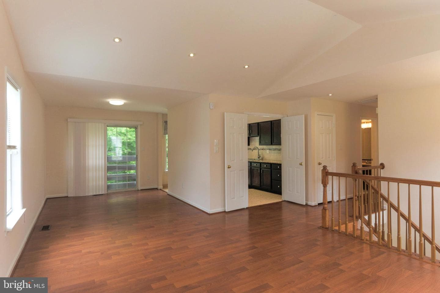 47 Clark Lane photo 6