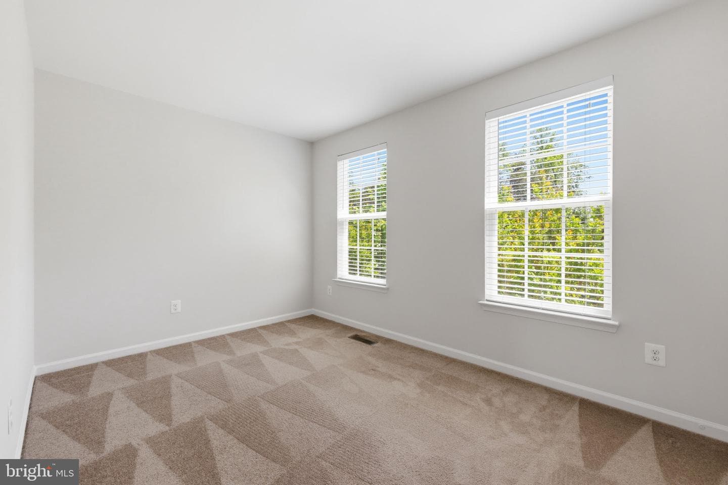 206 Shields Road photo 22