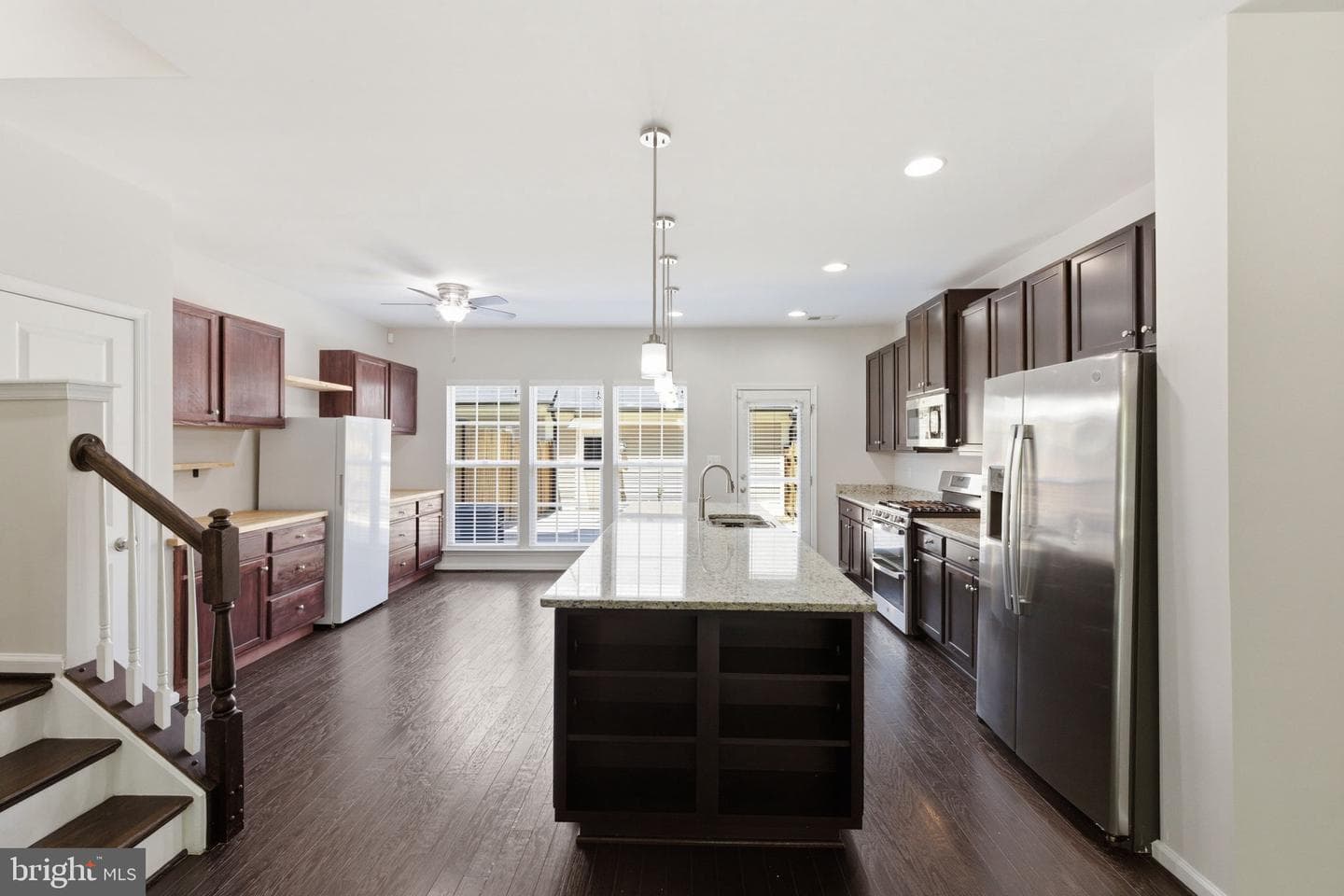 206 Shields Road photo 6