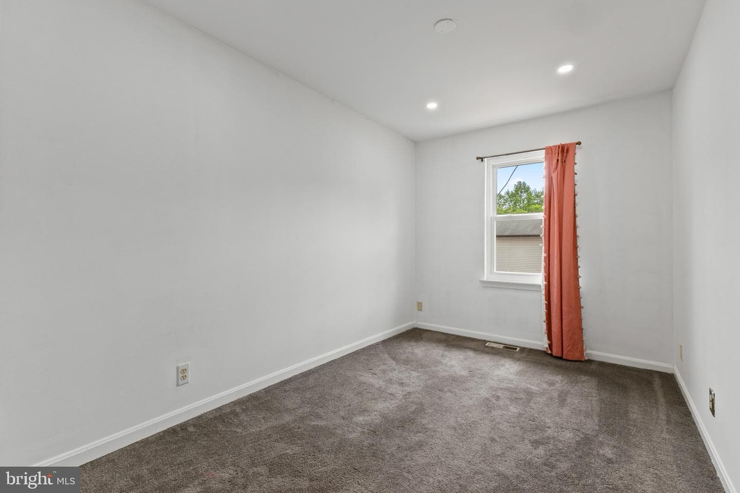 131 Oak Drive photo 14