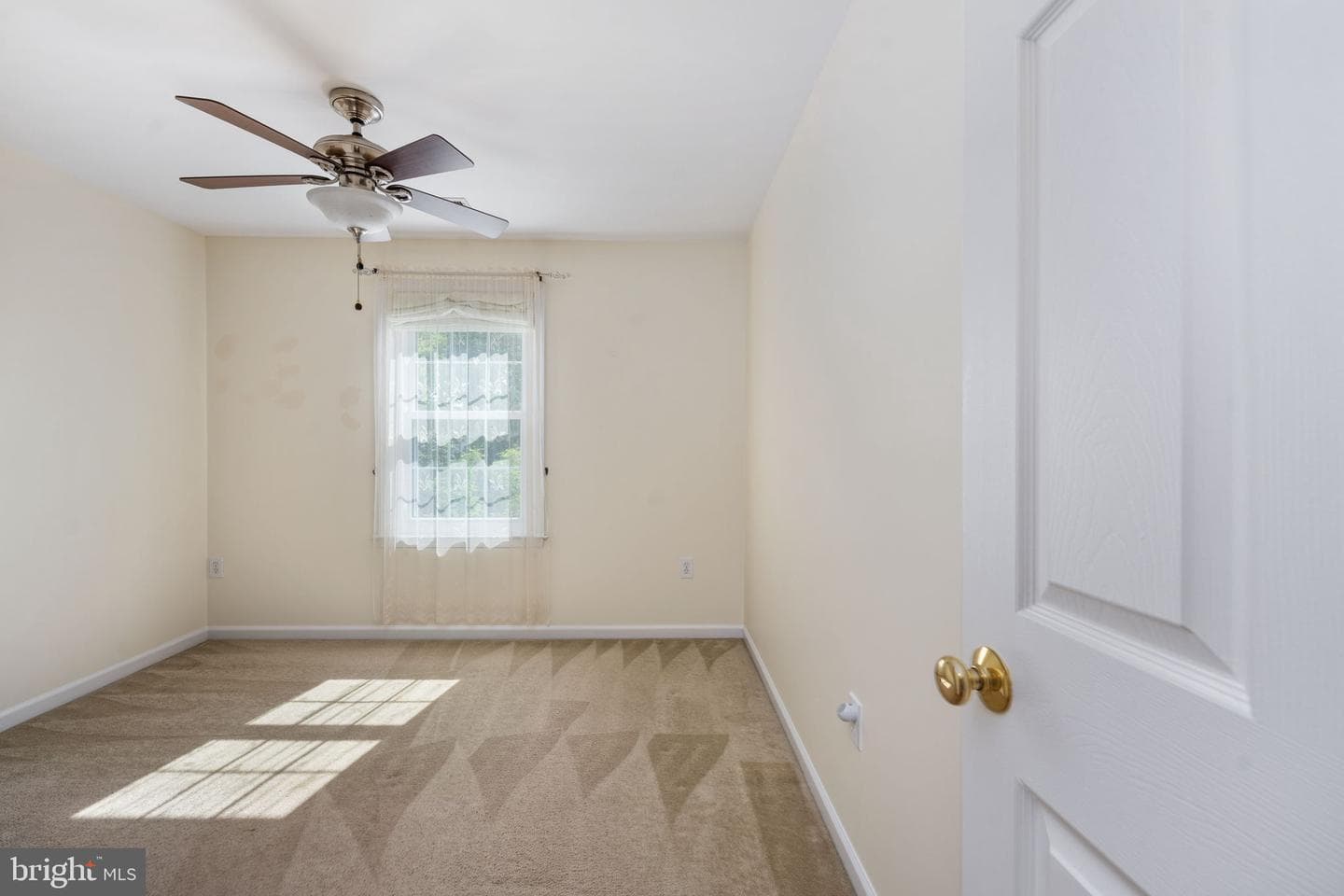 21 Remington Court photo 34