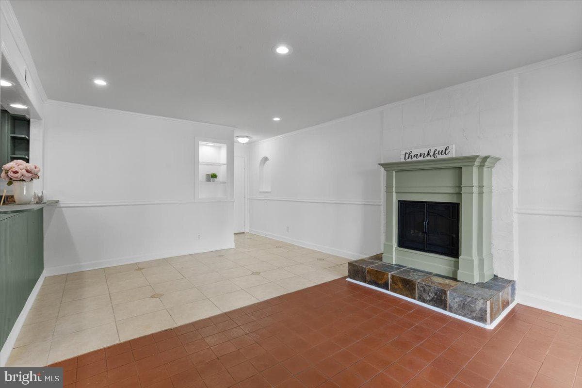 202 Buckingham Lane #102 photo 7