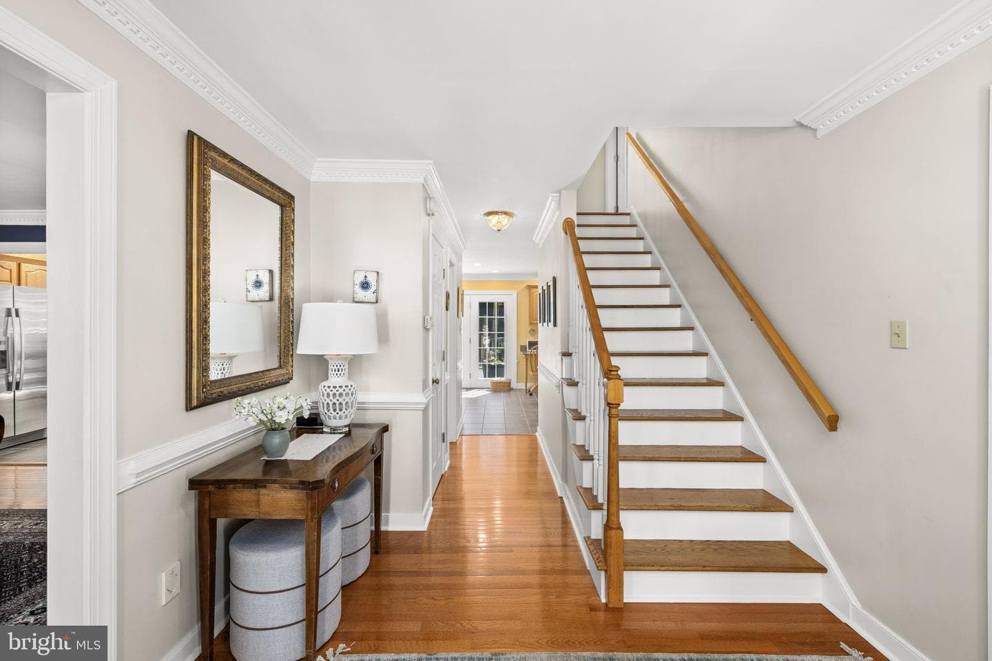 10 N Pointe Drive photo 19