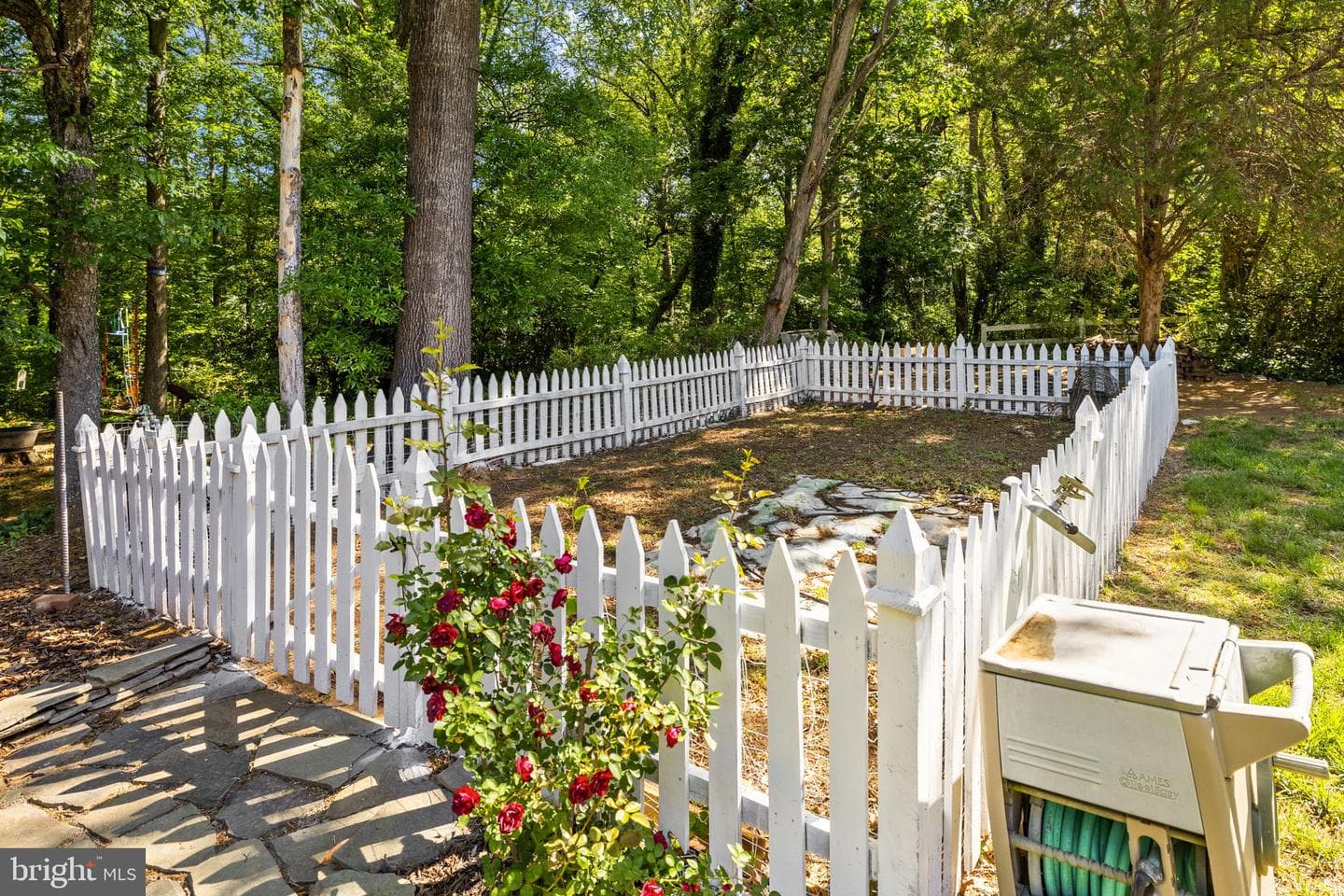 10 N Pointe Drive photo 48