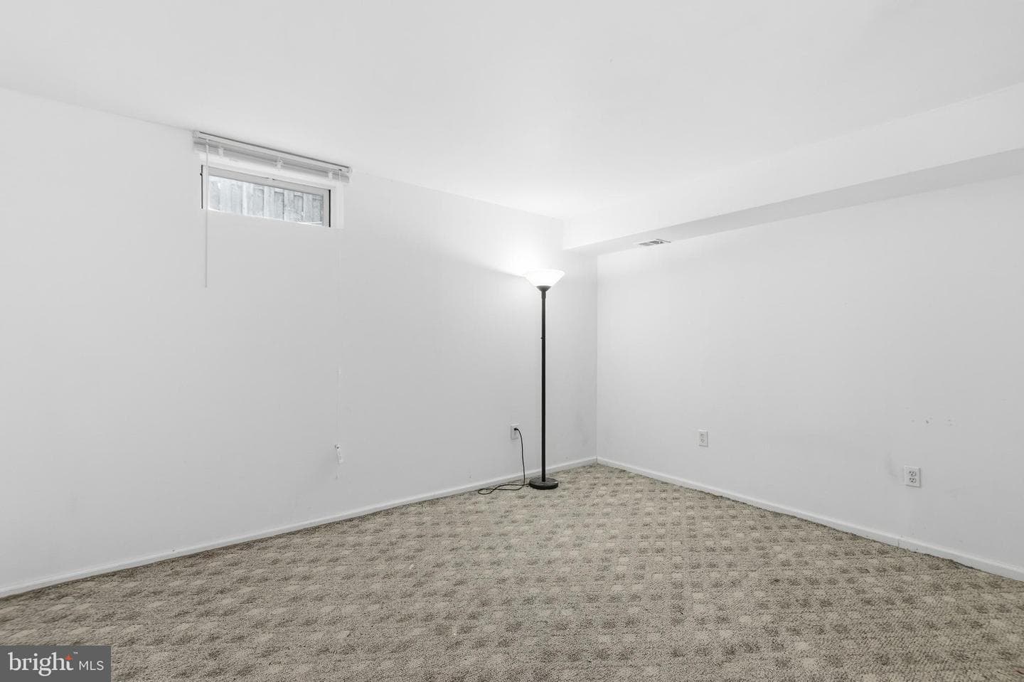 4 Wiltshire Drive photo 22