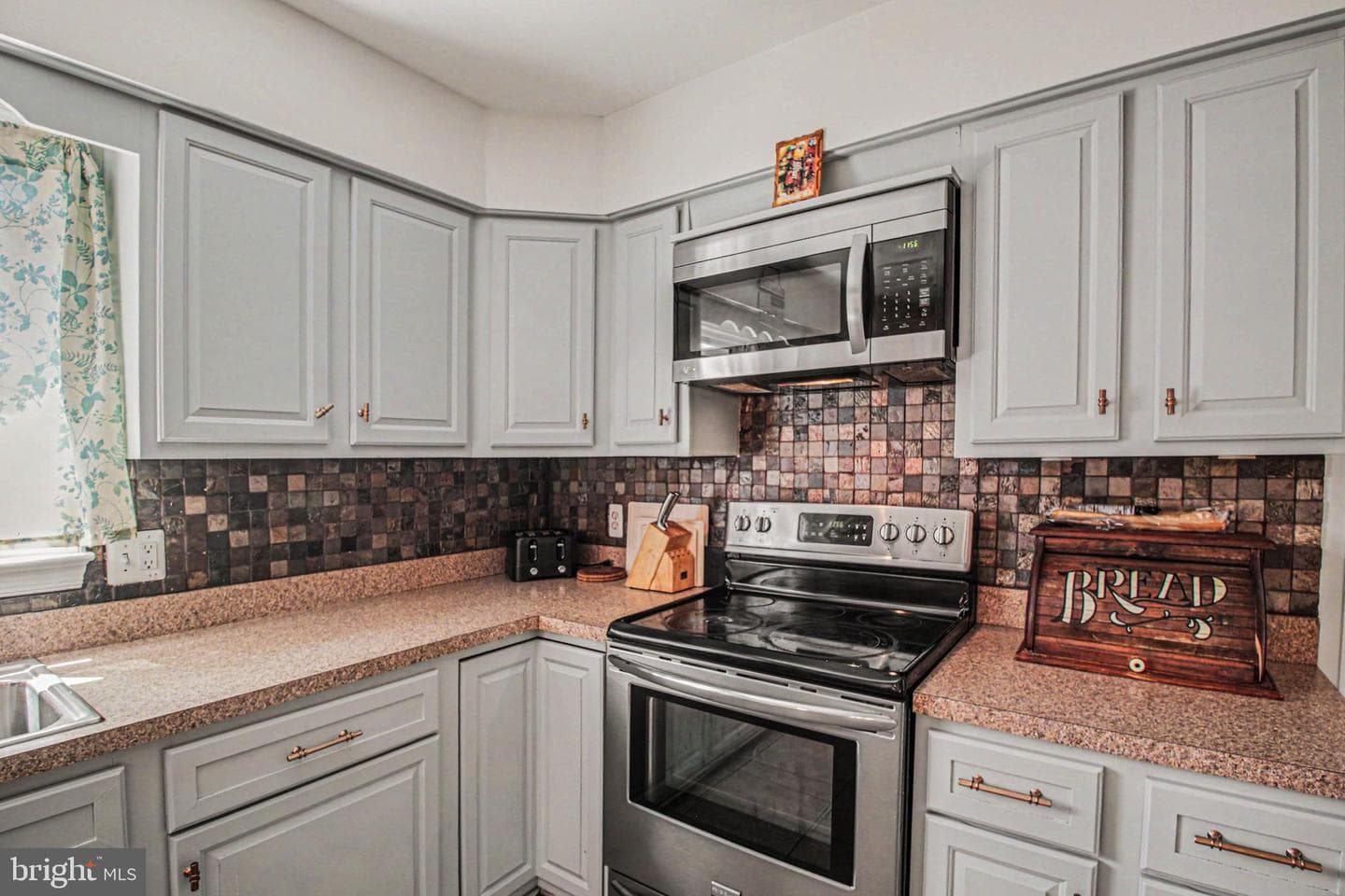 1207 Richmond Drive photo 10