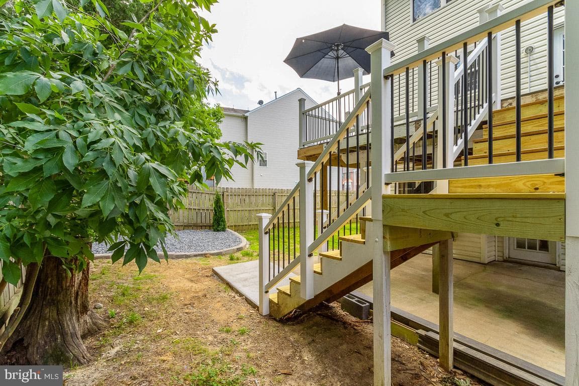 48 Townes Place photo 22
