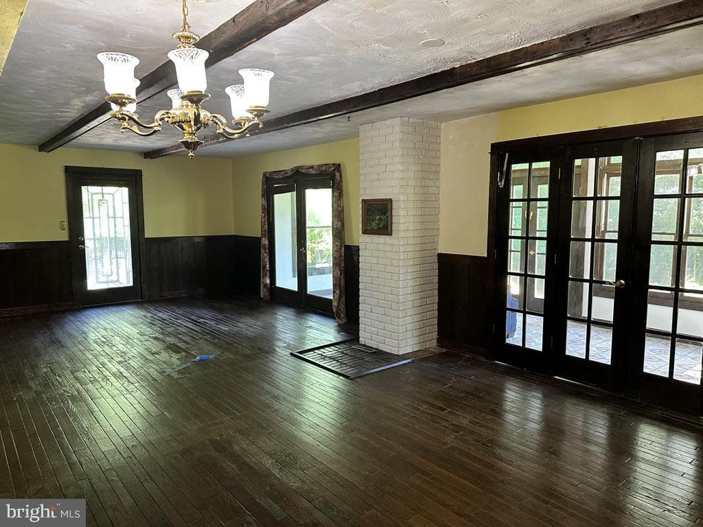 300 Mount Olive Road photo 9
