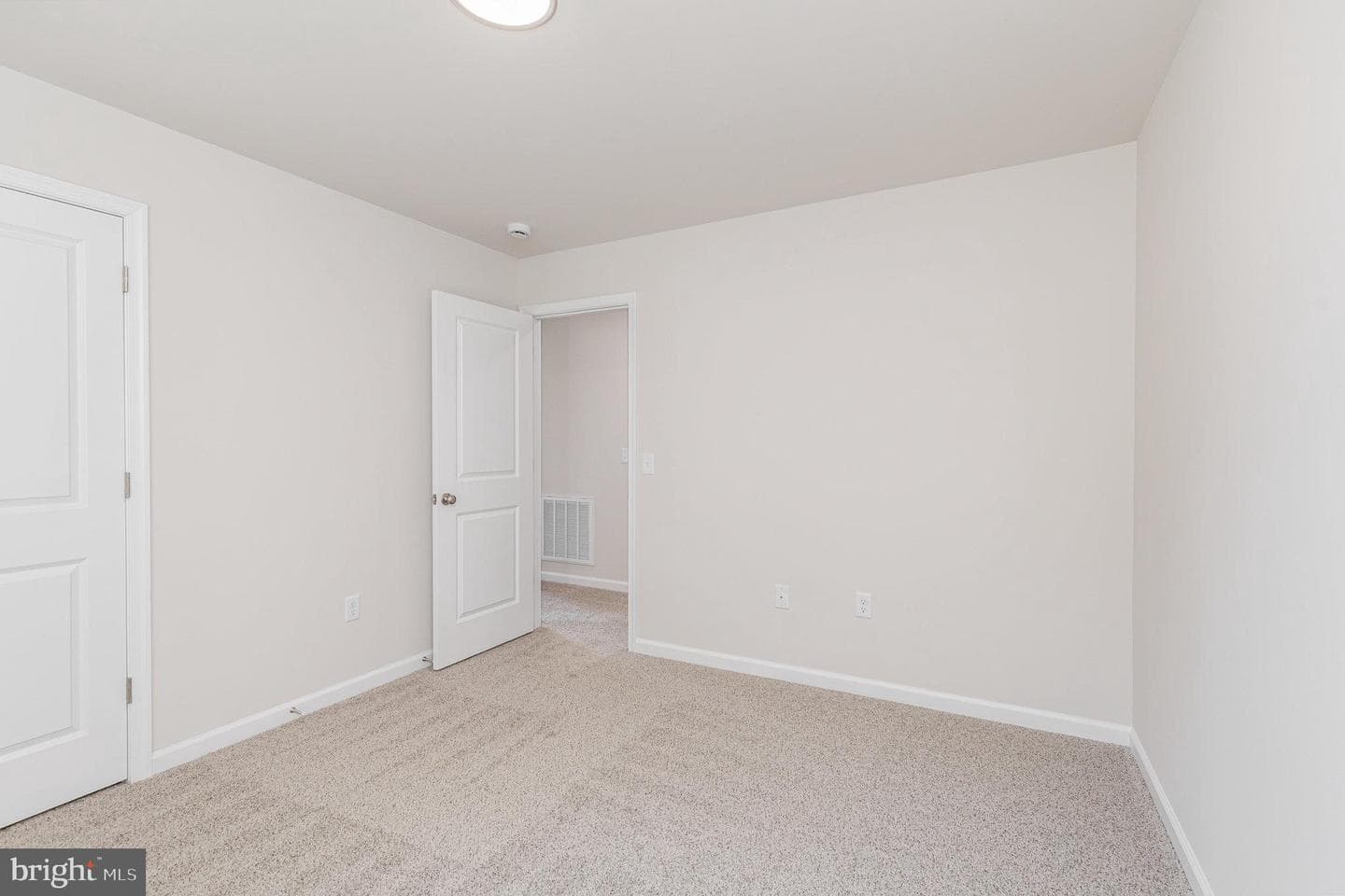 109 Longview Drive photo 21