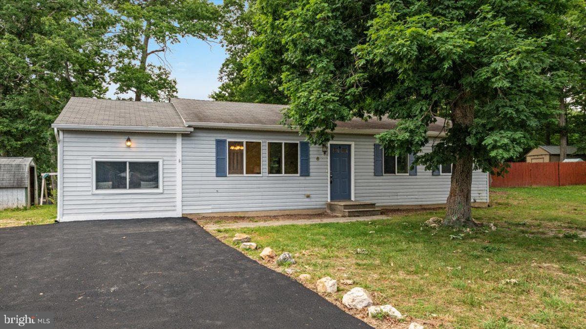 6 Breezy Hill Drive photo 34