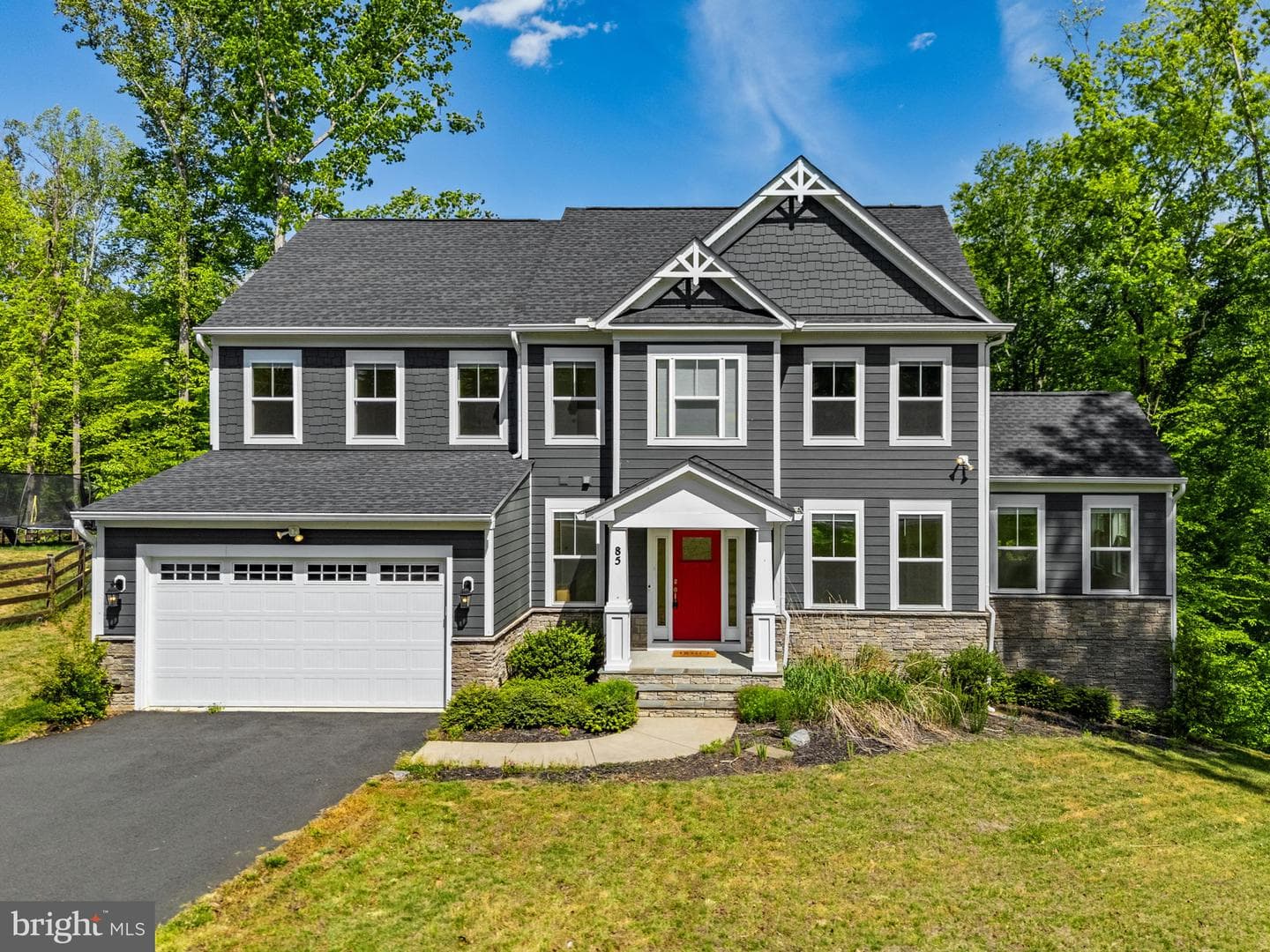 85 Hopewell Drive