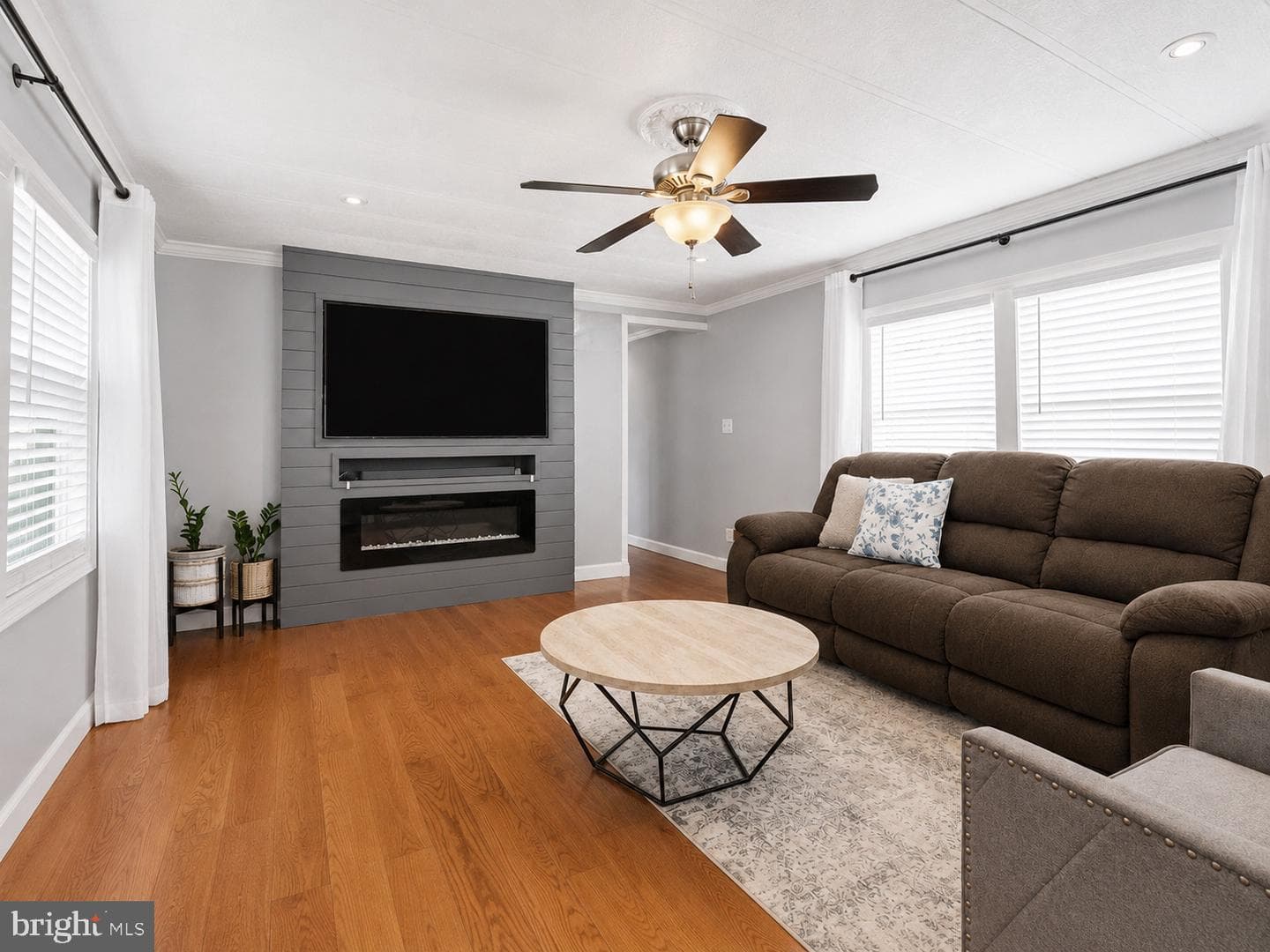 10 Renee Road photo 7