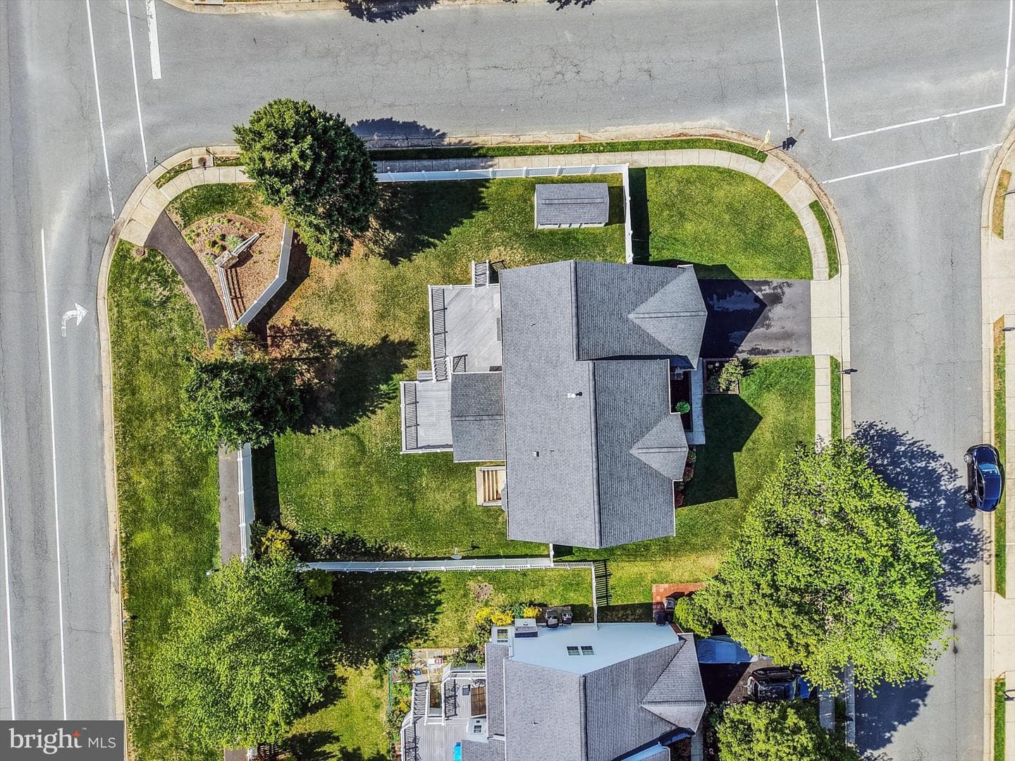 17 Kinross Drive photo 103