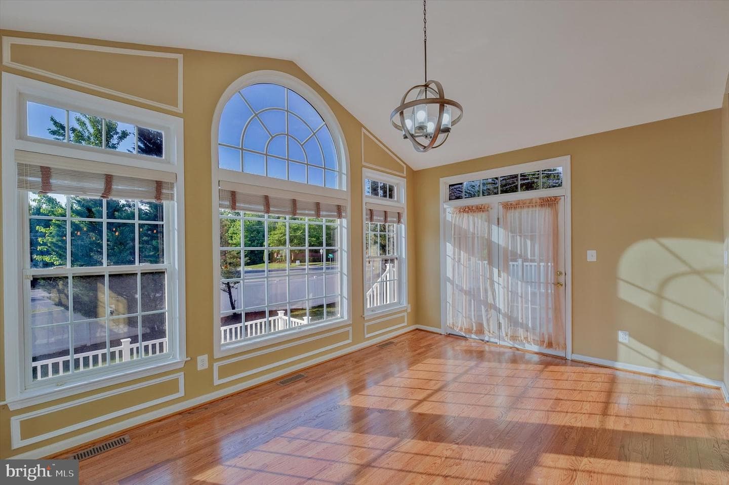 17 Kinross Drive photo 36