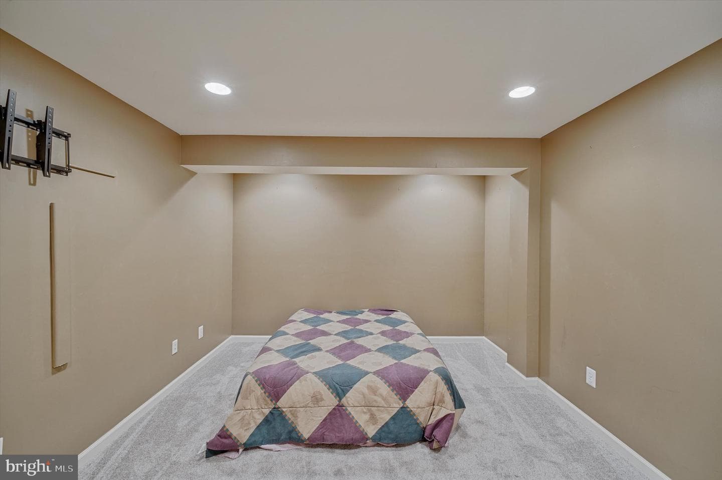 17 Kinross Drive photo 49