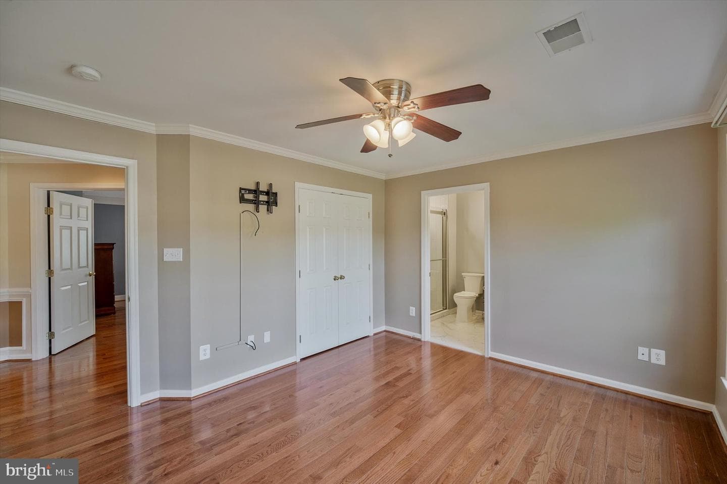 17 Kinross Drive photo 68