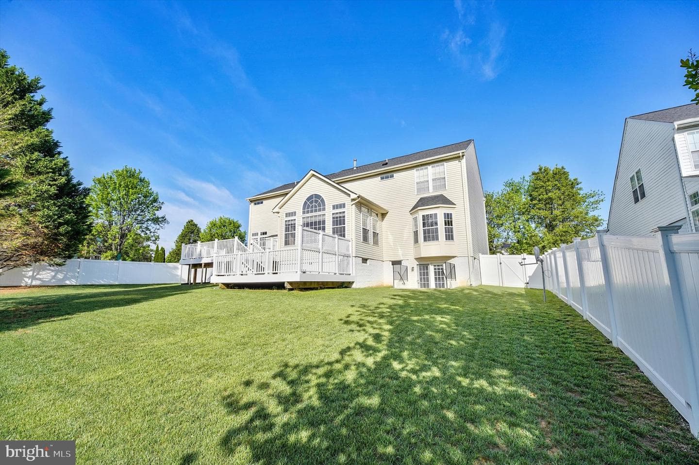 17 Kinross Drive photo 96
