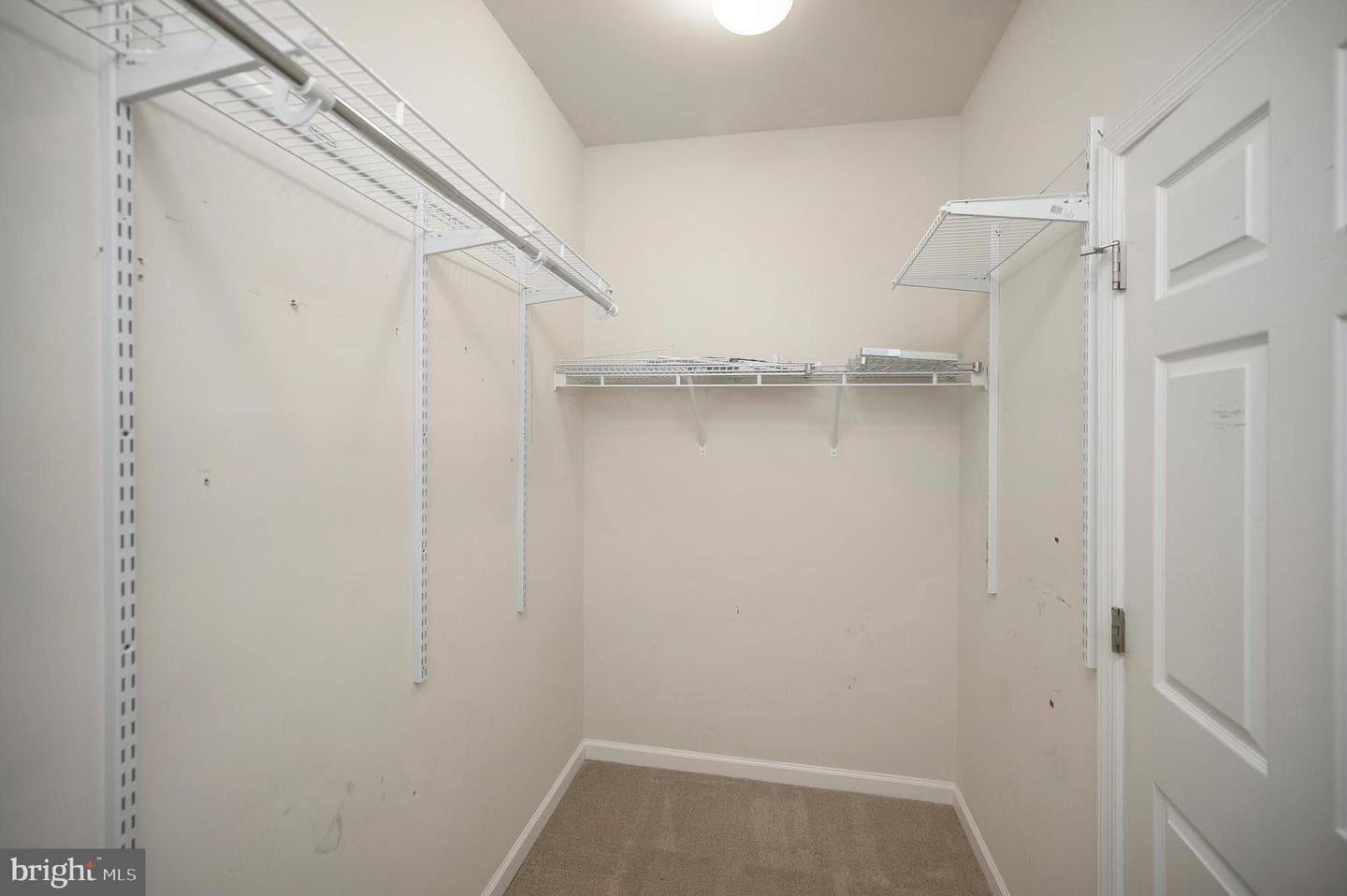 144 Castle Hill Drive photo 28
