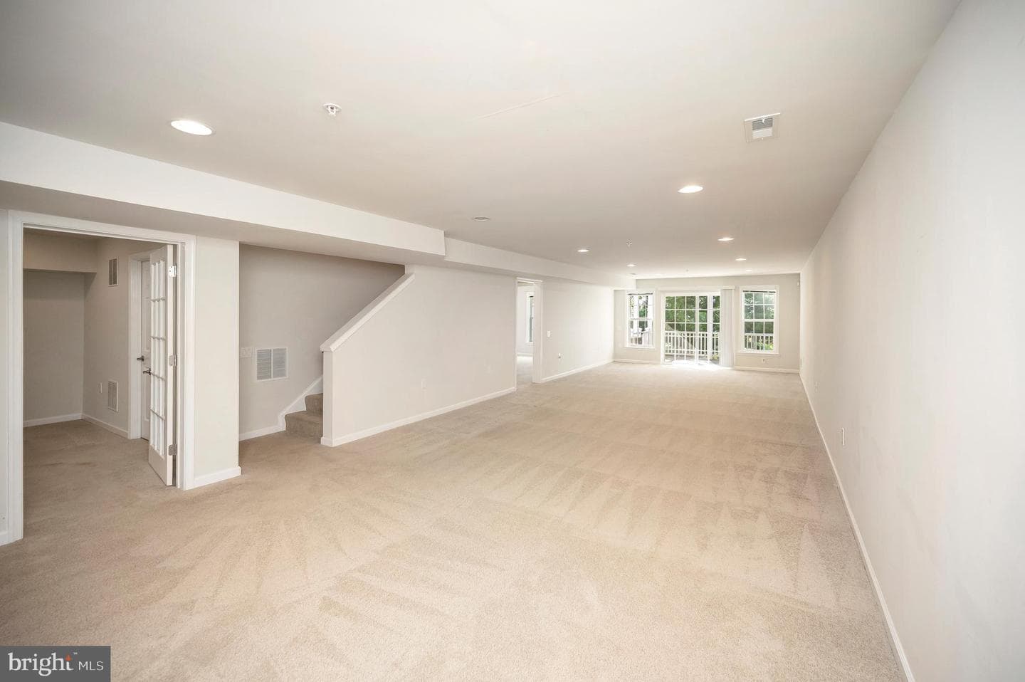 144 Castle Hill Drive photo 30