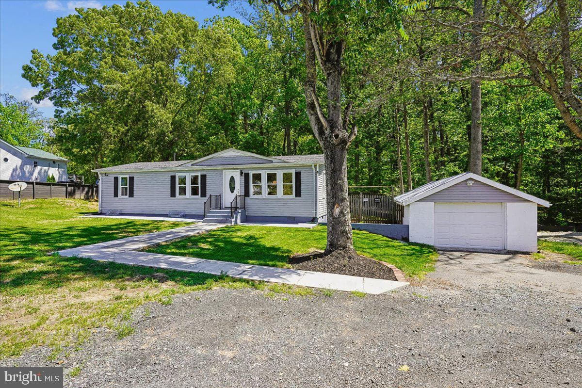 523 Widewater Road photo 3