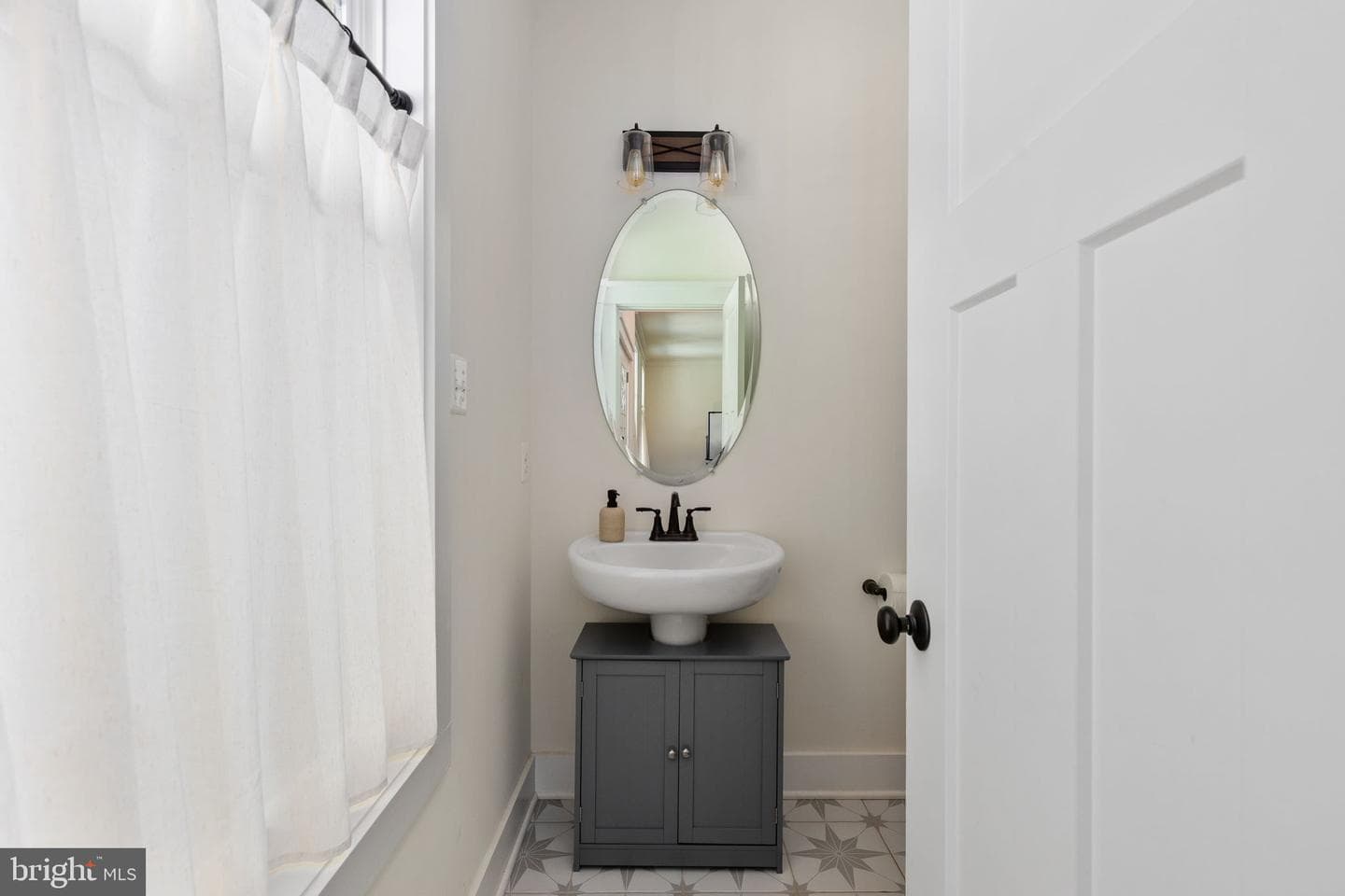 52 Acorn Ridge Court photo 18
