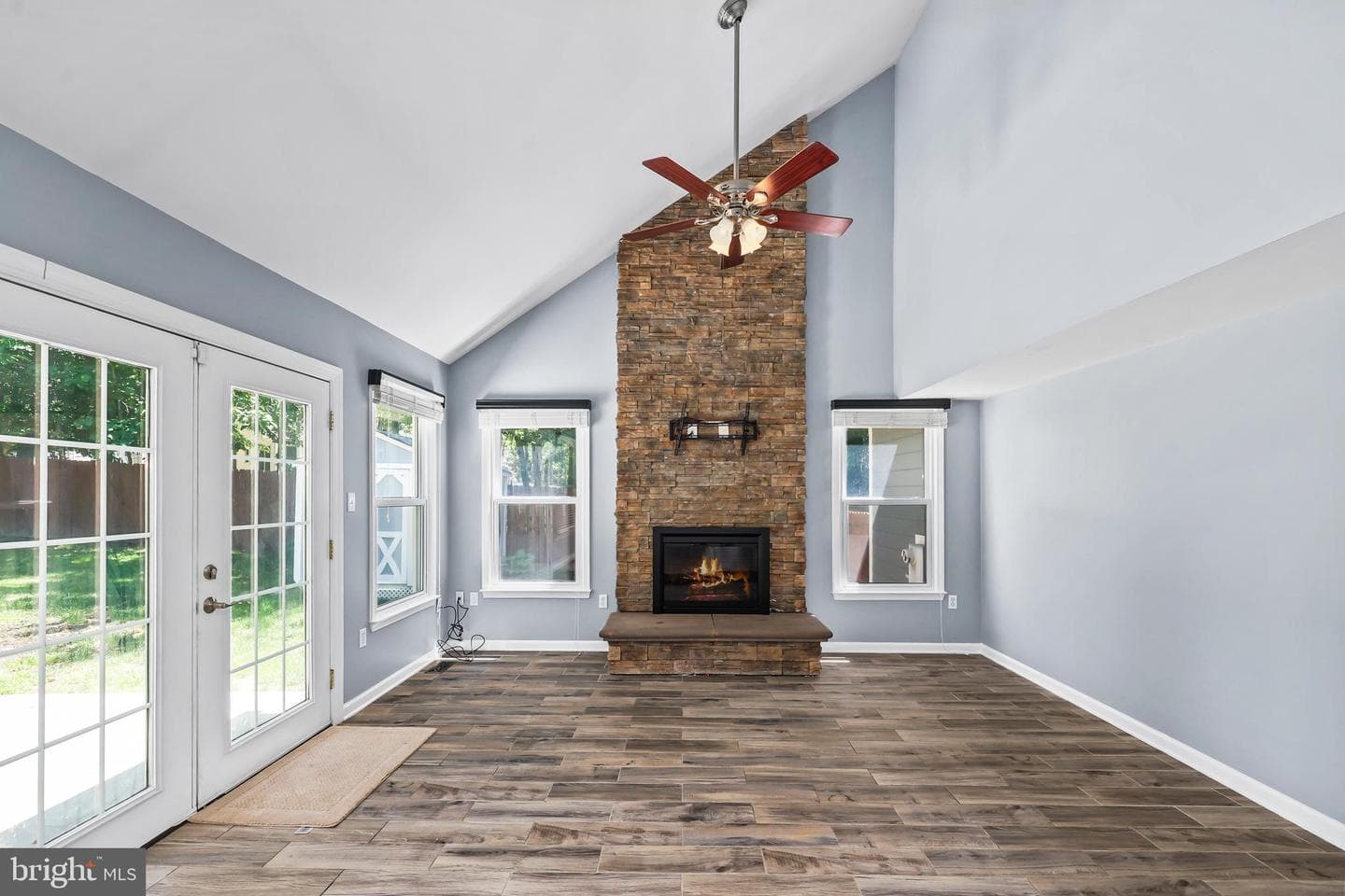 44 Kelly Way photo 12