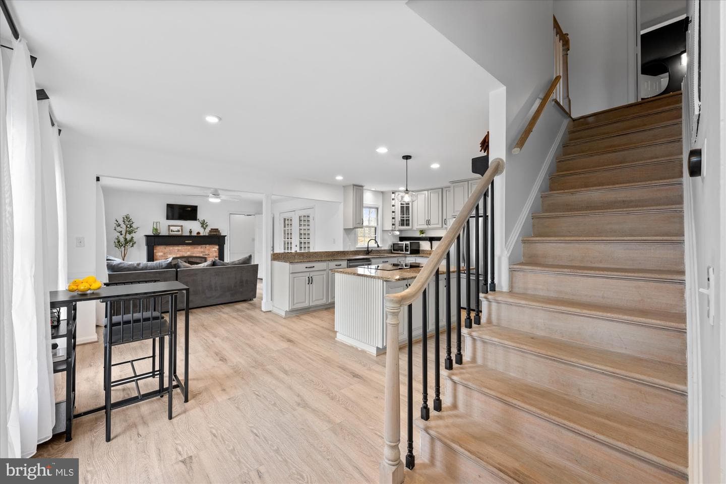 1015 Atlantic Drive photo 14