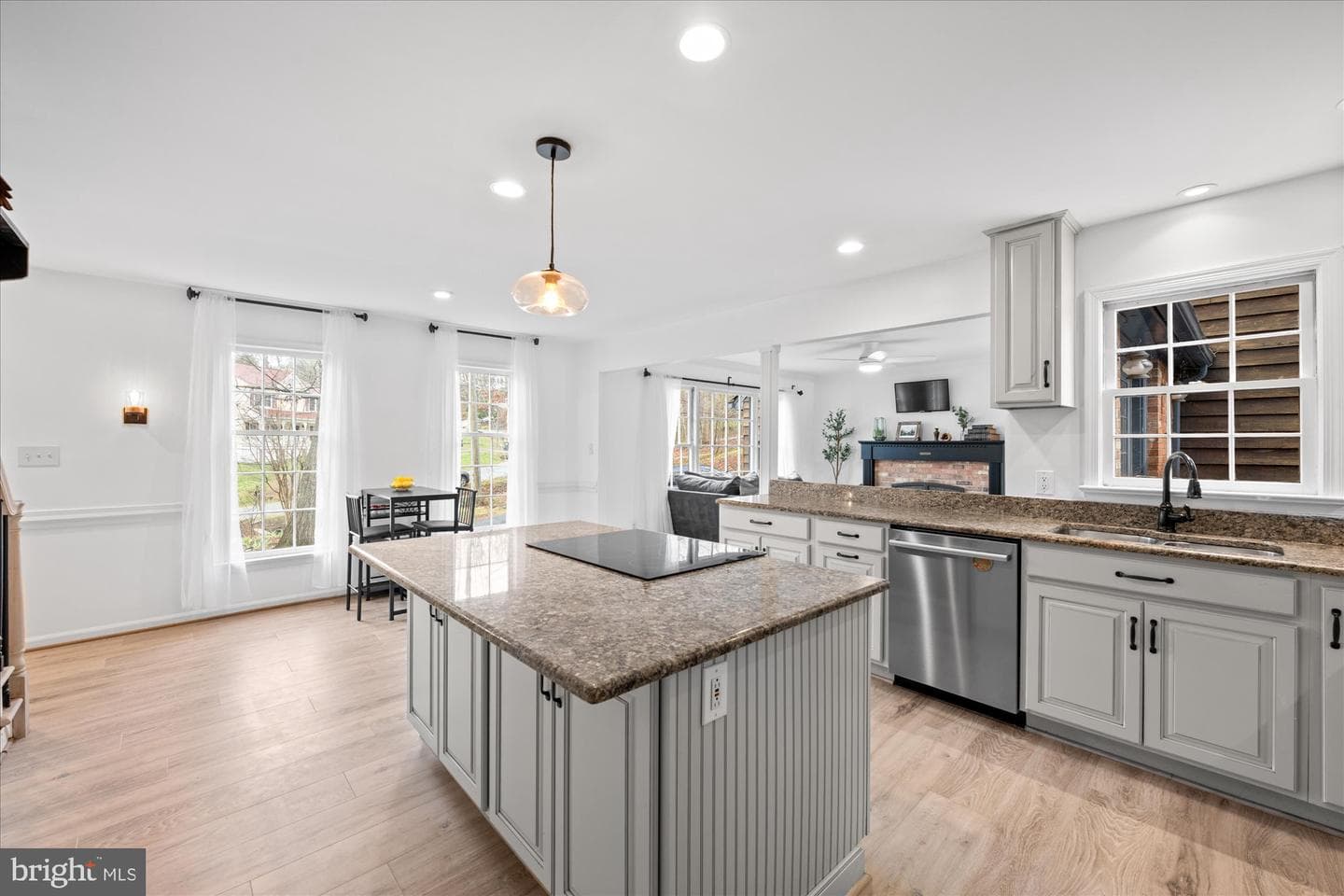 1015 Atlantic Drive photo 21