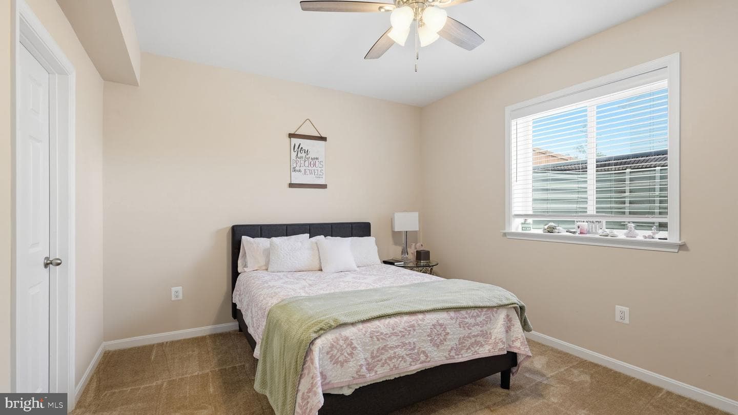 502 Pepperidge Drive photo 34