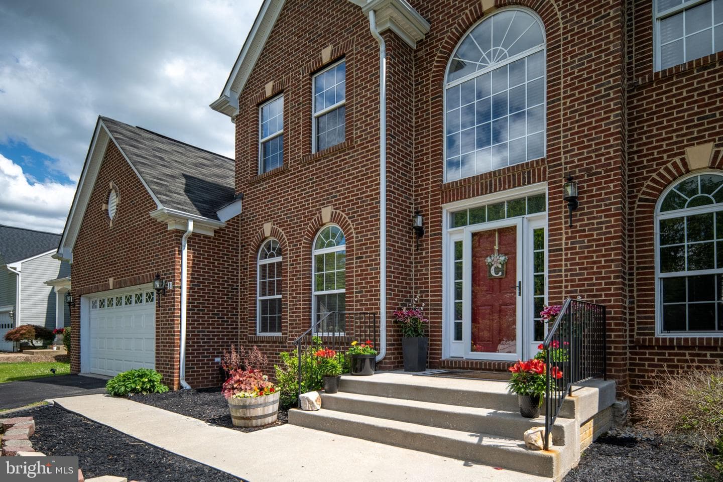 8 Saint Richards Court photo 104