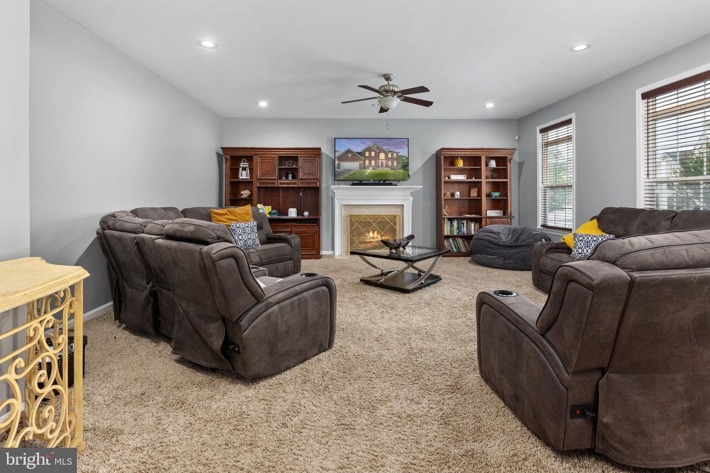 8 Saint Richards Court photo 24