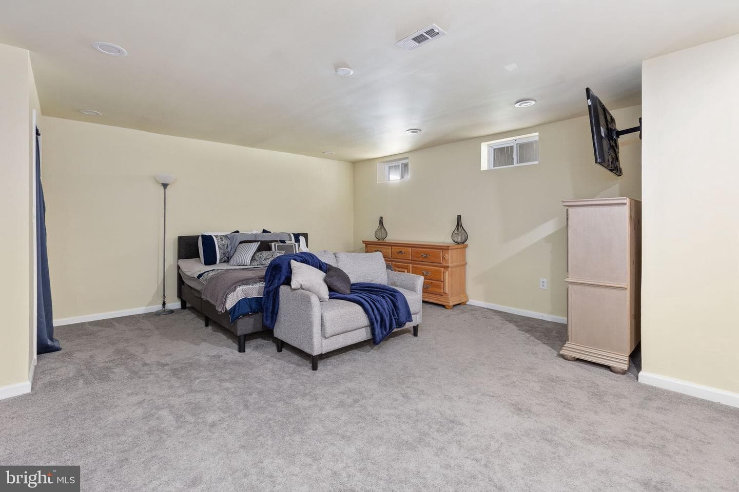 8 Saint Richards Court photo 71
