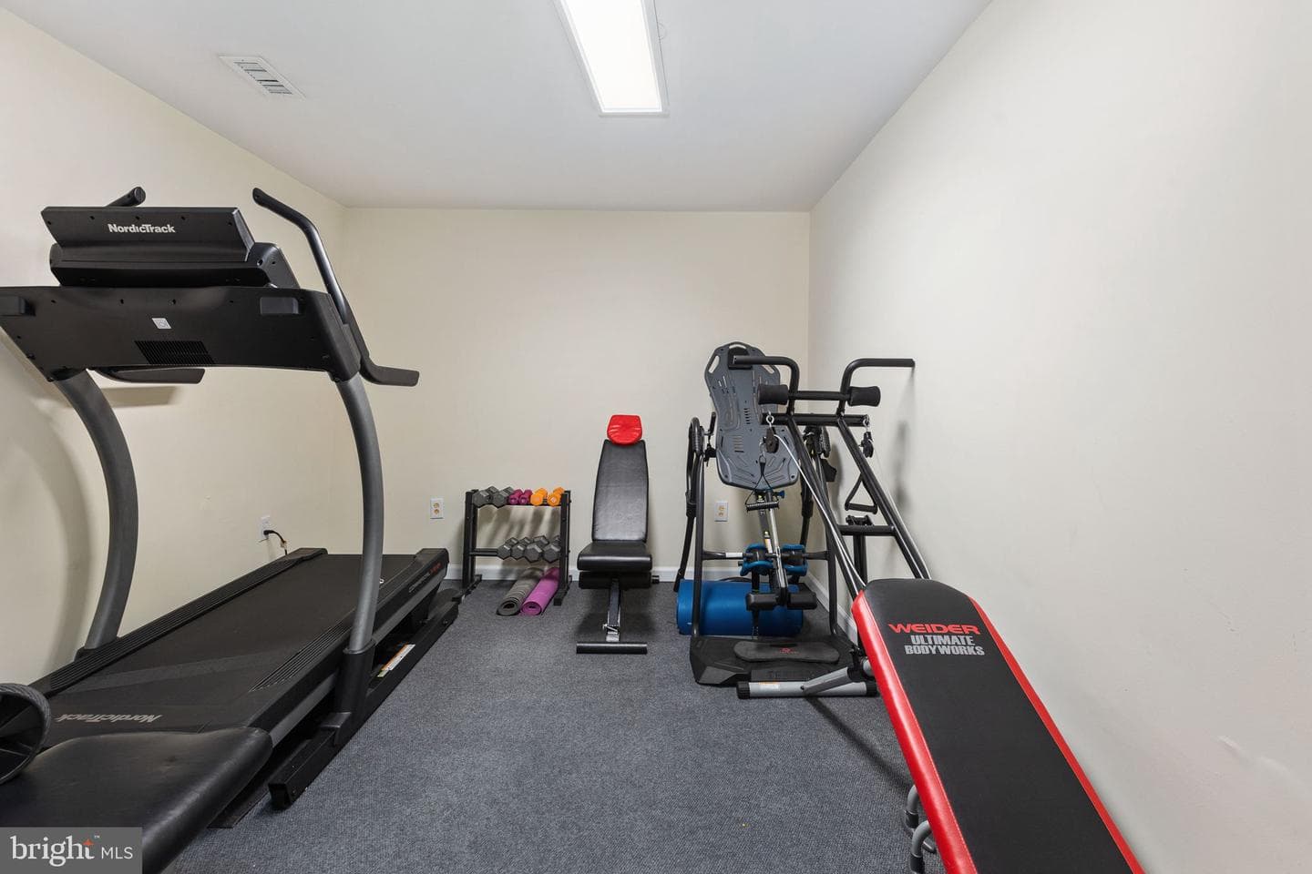 8 Saint Richards Court photo 81